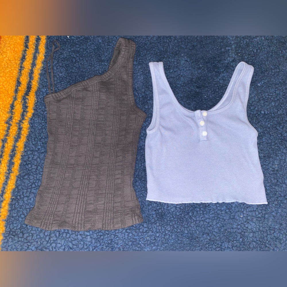 American Eagle 2 piece tank tops in size XXS.